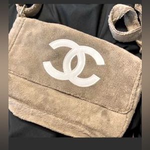 Chanel CC Precision logo bag handbag tan unisex